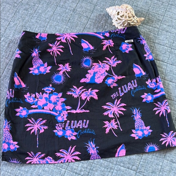 COLLUSION Tropical Hawaiian Luau Print Neon Black Skirt | 12 - Picture 1 of 10